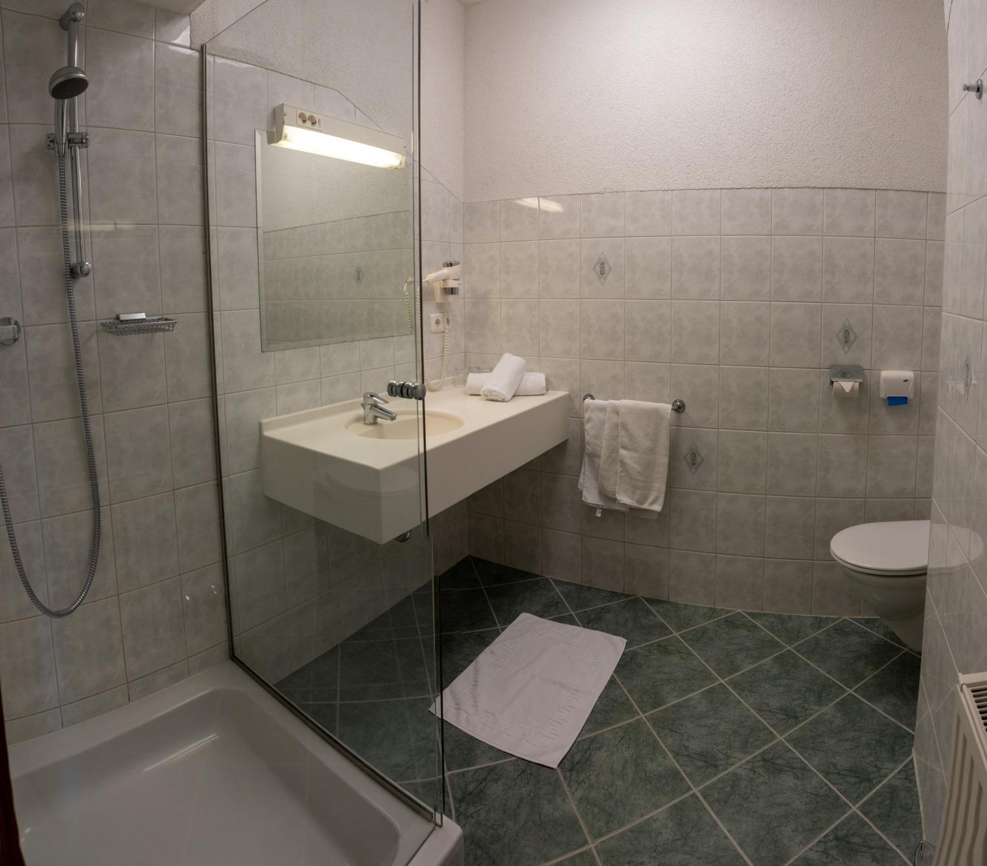 Fruehstueckspension Haus Mayr Hinterstoder Room photo